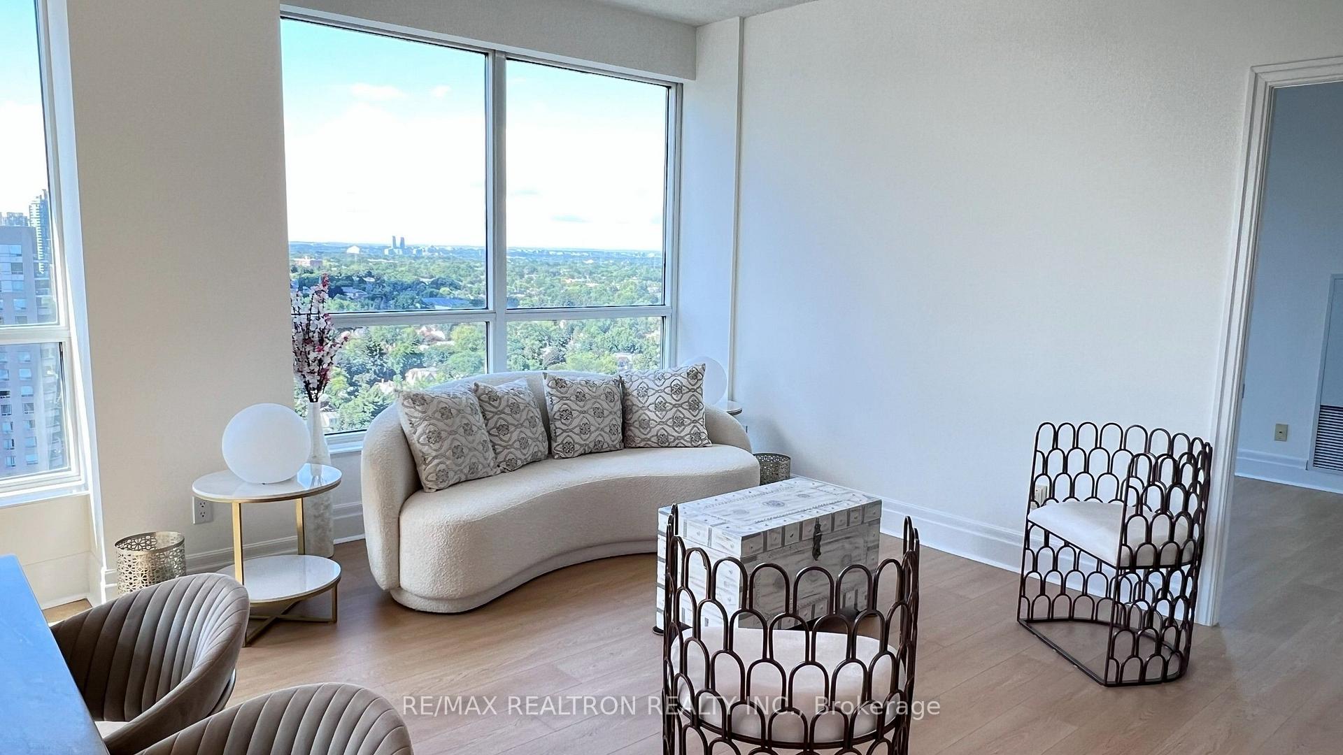 Photo 6 of Unit PH02, 188 Doris Avenue, North York, Willowdale East — HOMEH