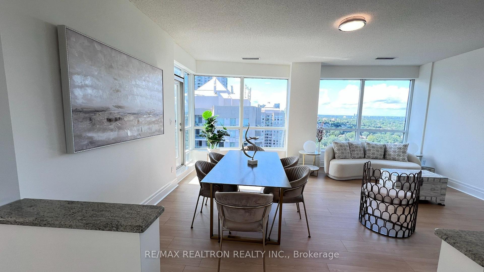 Photo 7 of Unit PH02, 188 Doris Avenue, North York, Willowdale East — HOMEH