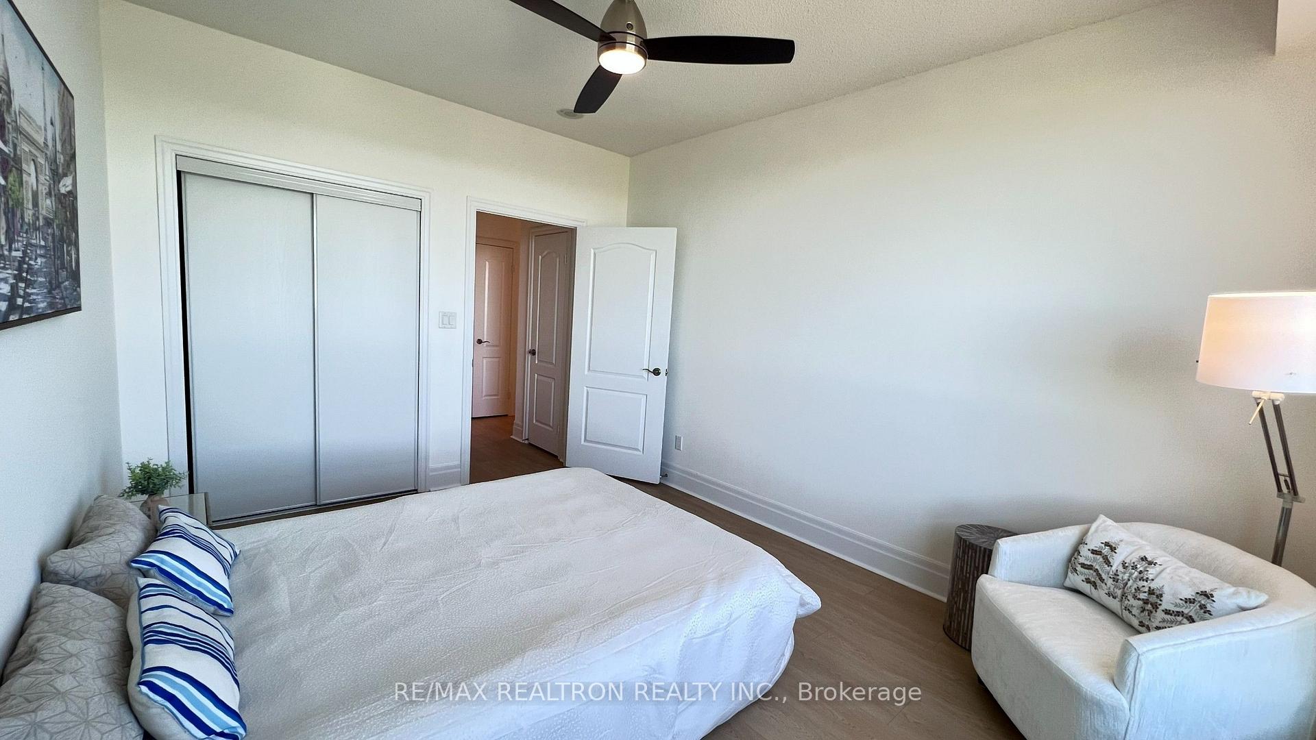 Photo 24 of Unit PH02, 188 Doris Avenue, North York, Willowdale East — HOMEH