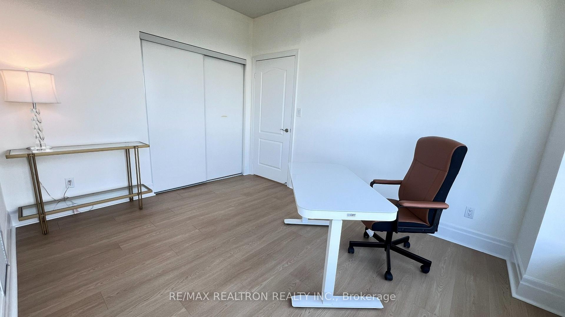Photo 33 of Unit PH02, 188 Doris Avenue, North York, Willowdale East — HOMEH