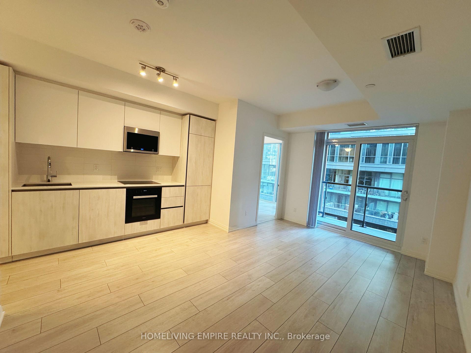 Photo 3 of Unit 622, 400 King Street W, Toronto, Waterfront Communities — HOMEH