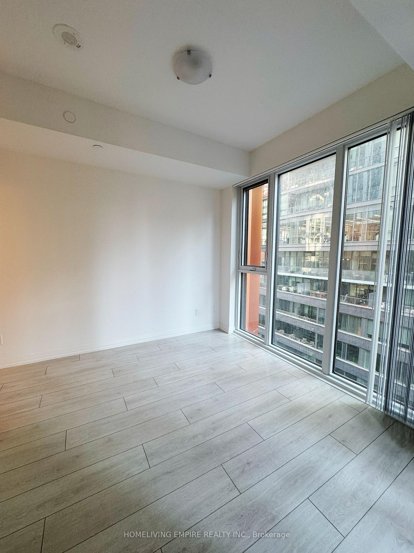 Photo 4 of Unit 622, 400 King Street W, Toronto, Waterfront Communities — HOMEH