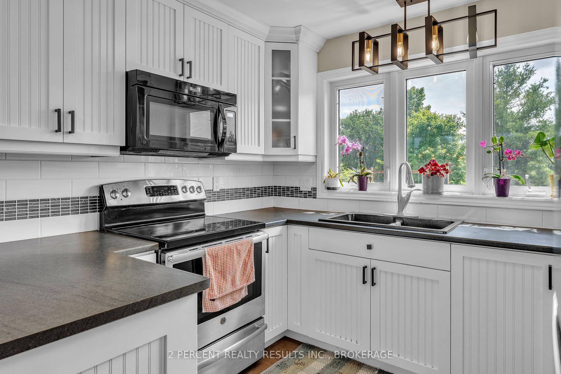 Photo 12 of 1054 Bethel Road, Belleville, Thurlow Ward — HOMEH