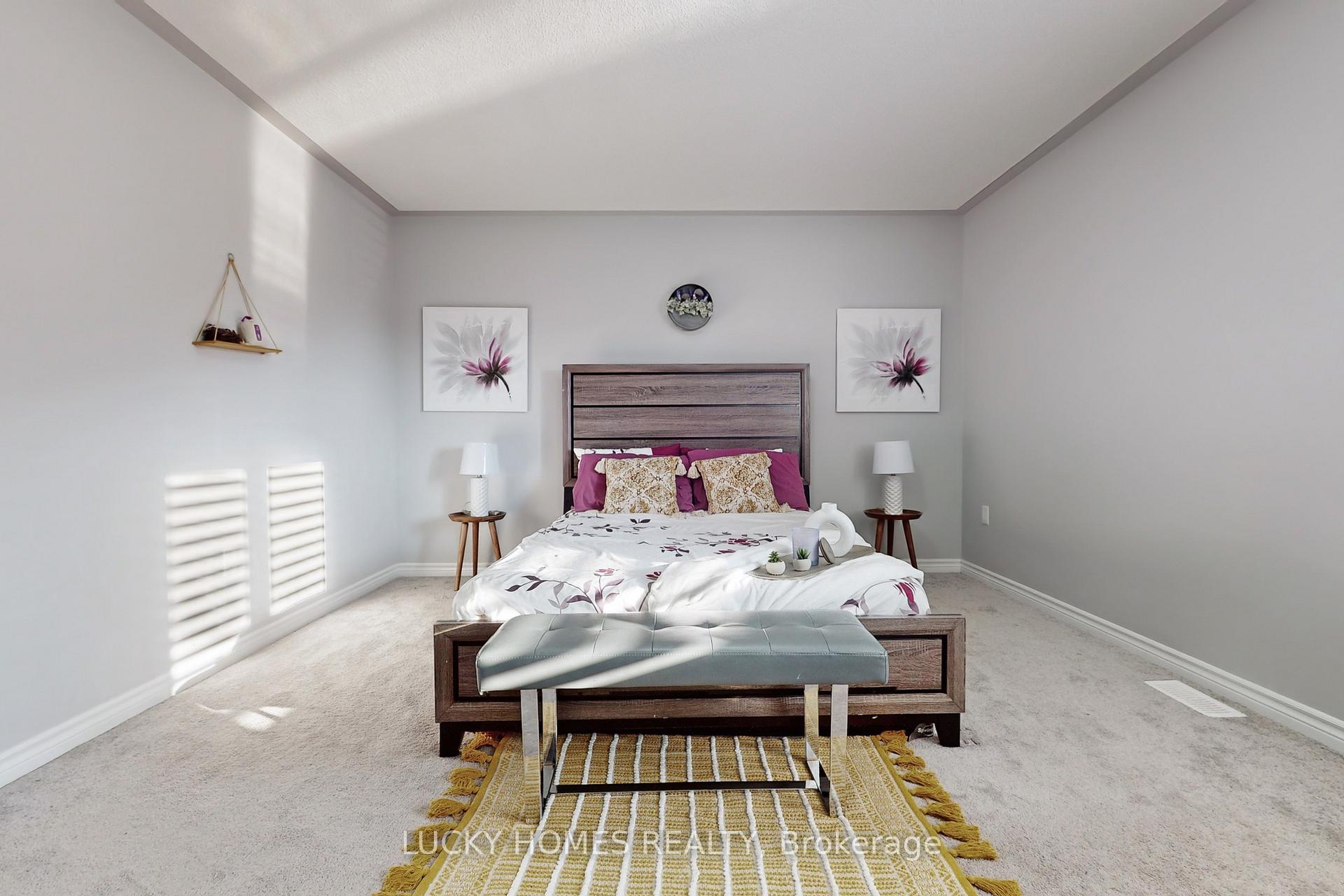 Photo 10 of 1502 Dunedin Crescent, Oshawa, Taunton — HOMEH
