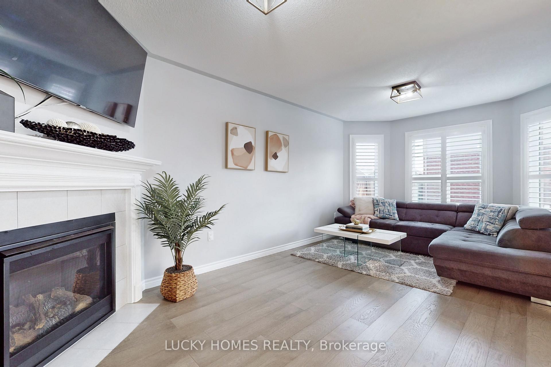 Photo 20 of 1502 Dunedin Crescent, Oshawa, Taunton — HOMEH