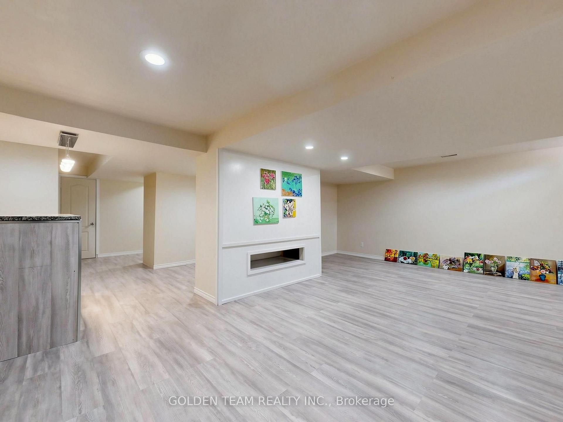 Photo 38 of 96 Spring Farm Road, Aurora, Bayview Northeast — HOMEH