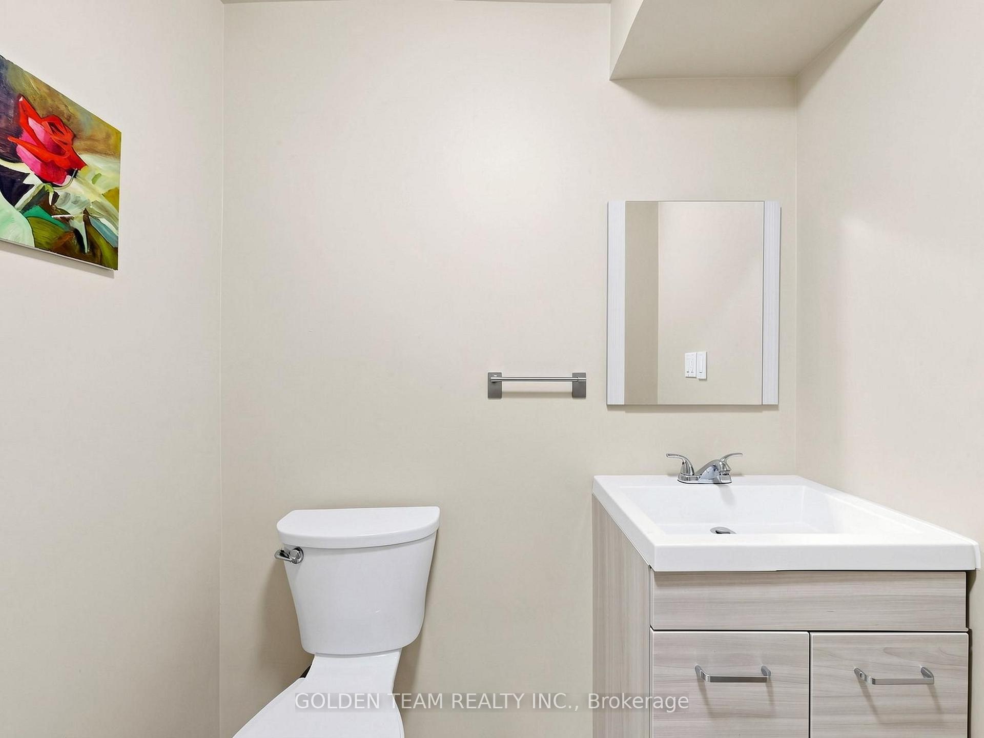 Photo 40 of 96 Spring Farm Road, Aurora, Bayview Northeast — HOMEH