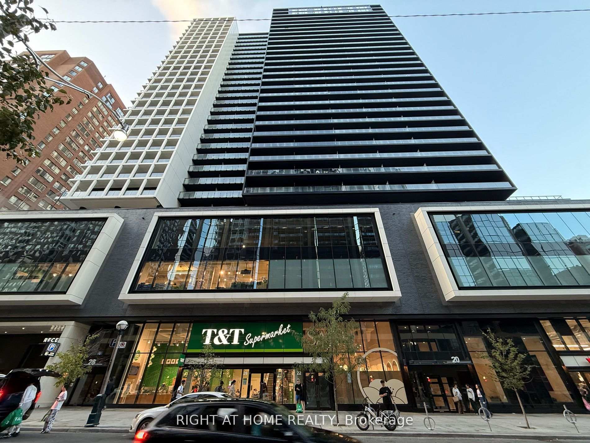 Photo 1 of Unit 1917, 20 Edward Street, Toronto, Bay Street Corridor — HOMEH