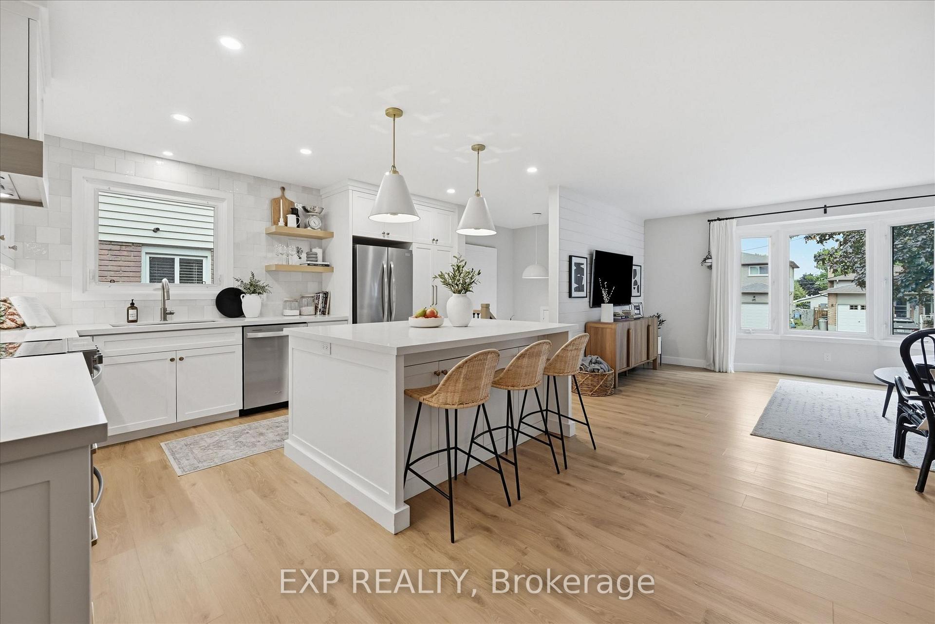 Photo 5 of 66 Elmore Drive, Hamilton, Eleanor — HOMEH