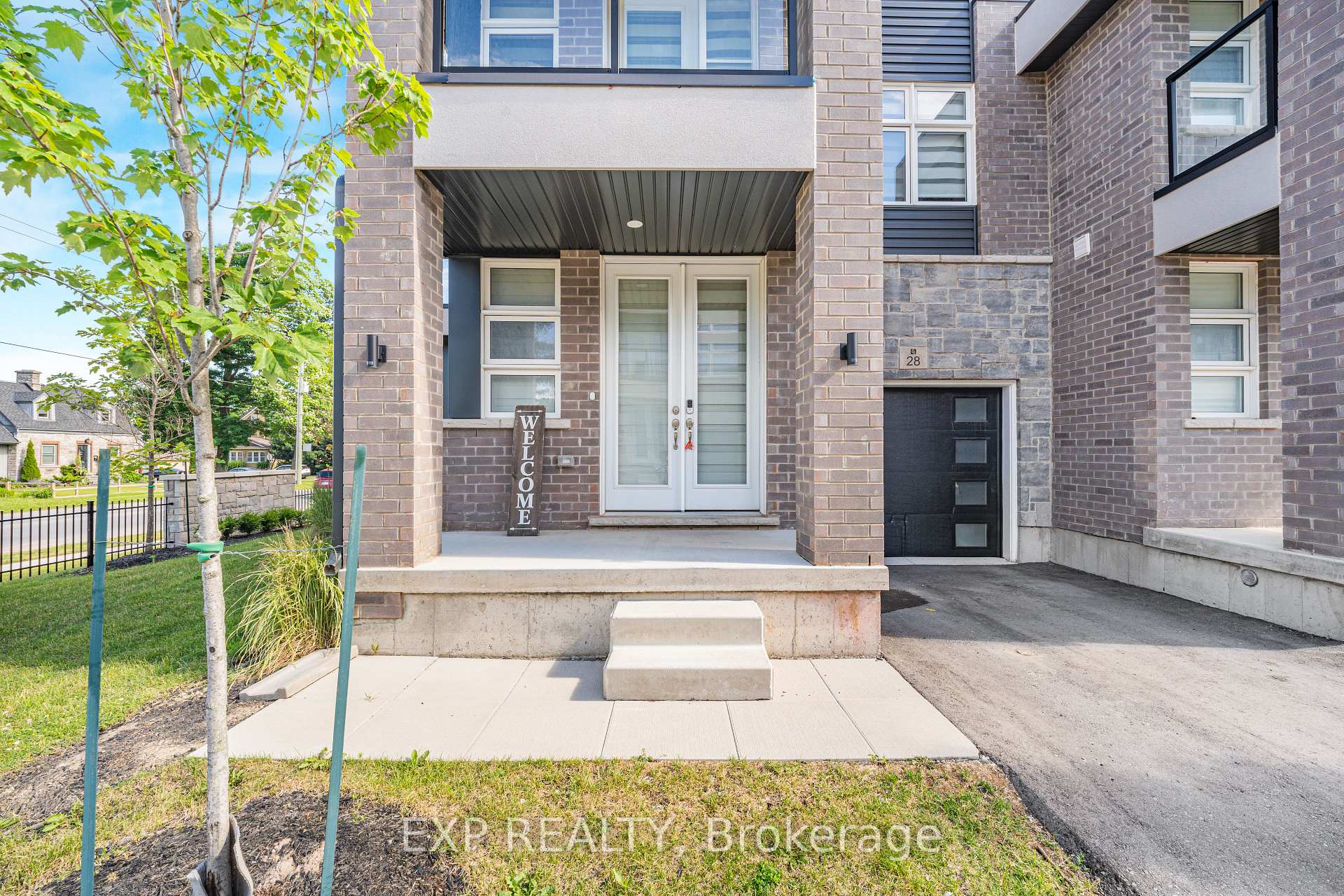 Photo 2 of Unit 28, 5672 Dorchester Road, Niagara Falls, Hospital — HOMEH