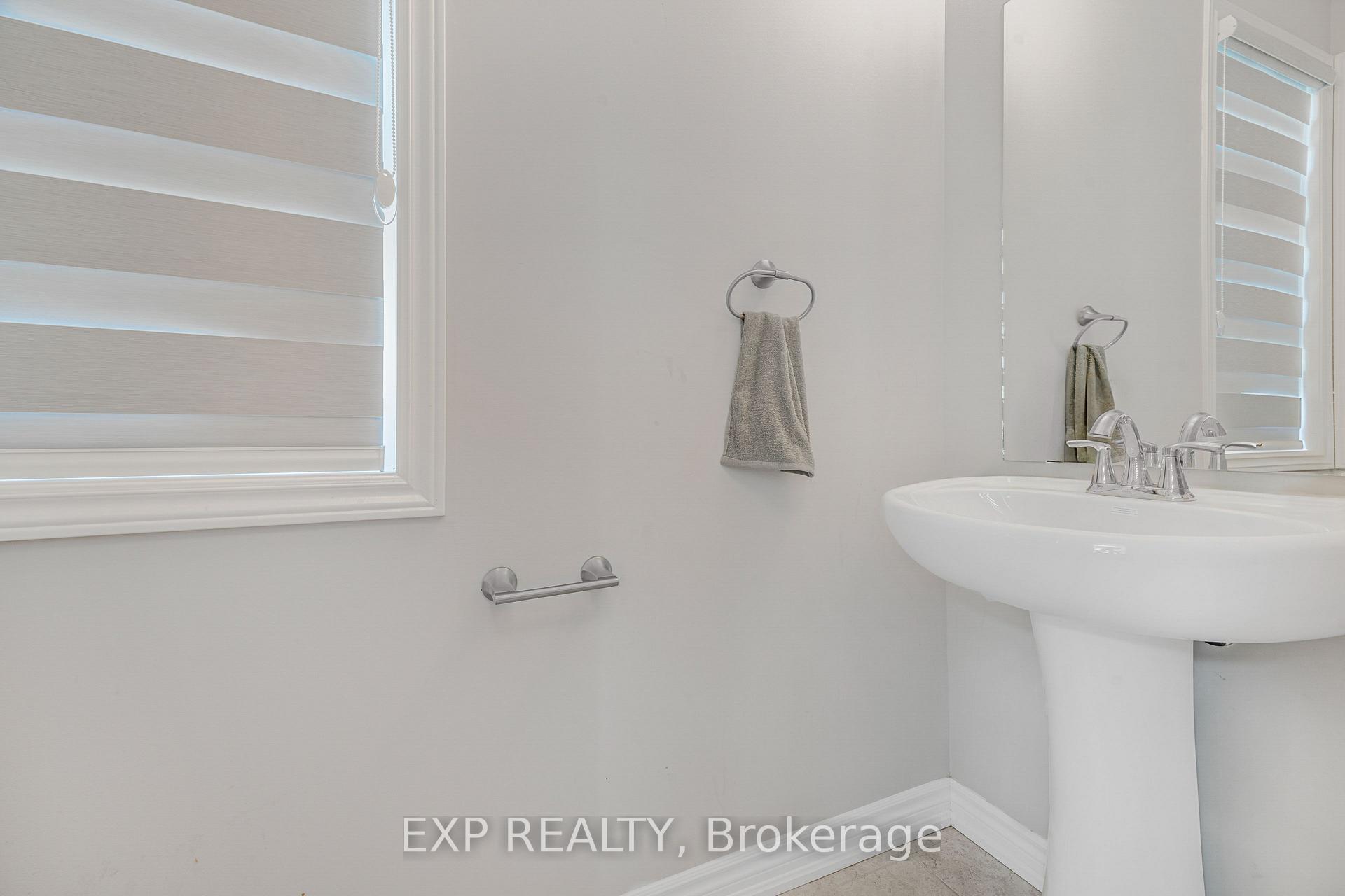 Photo 5 of Unit 28, 5672 Dorchester Road, Niagara Falls, Hospital — HOMEH