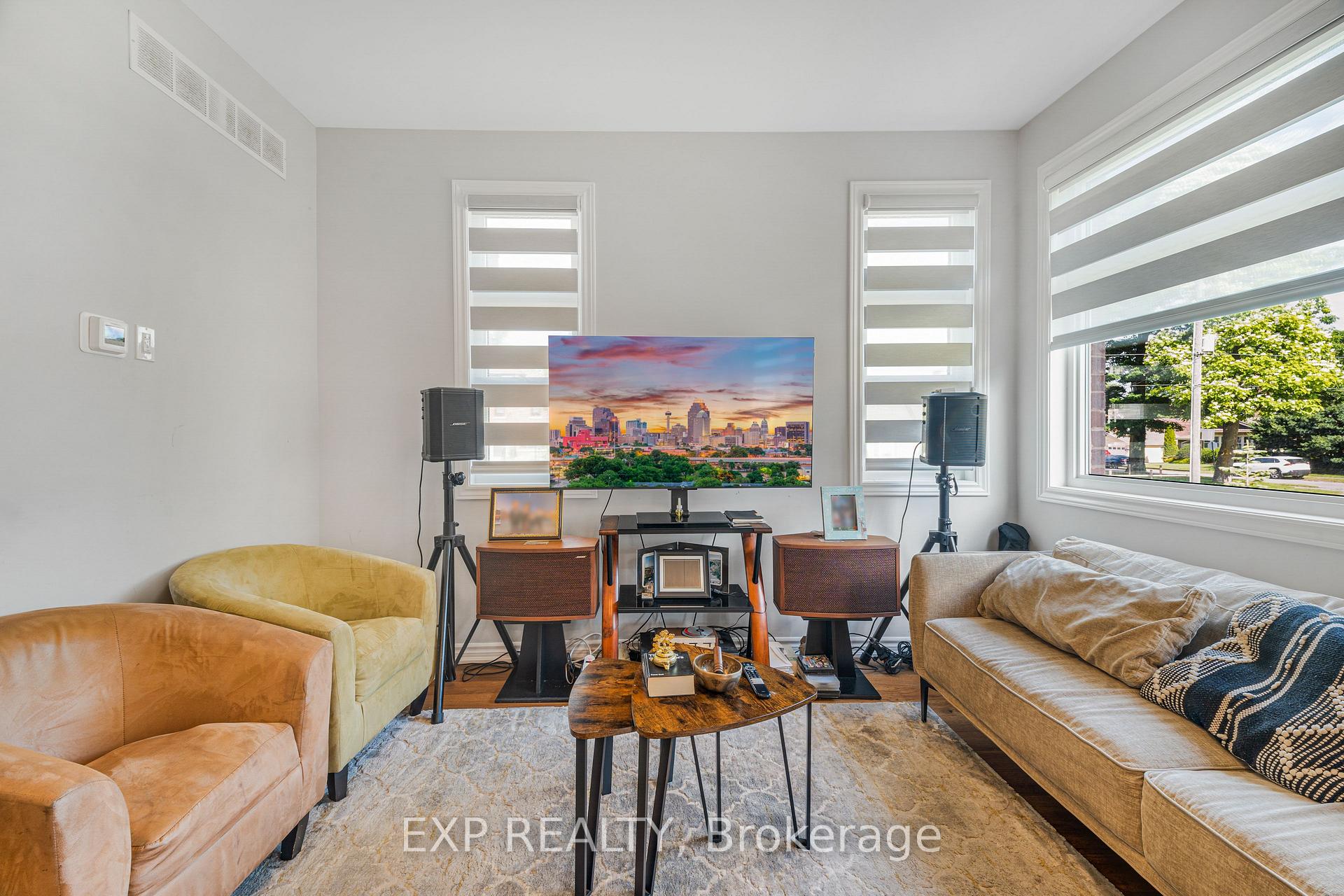 Photo 9 of Unit 28, 5672 Dorchester Road, Niagara Falls, Hospital — HOMEH