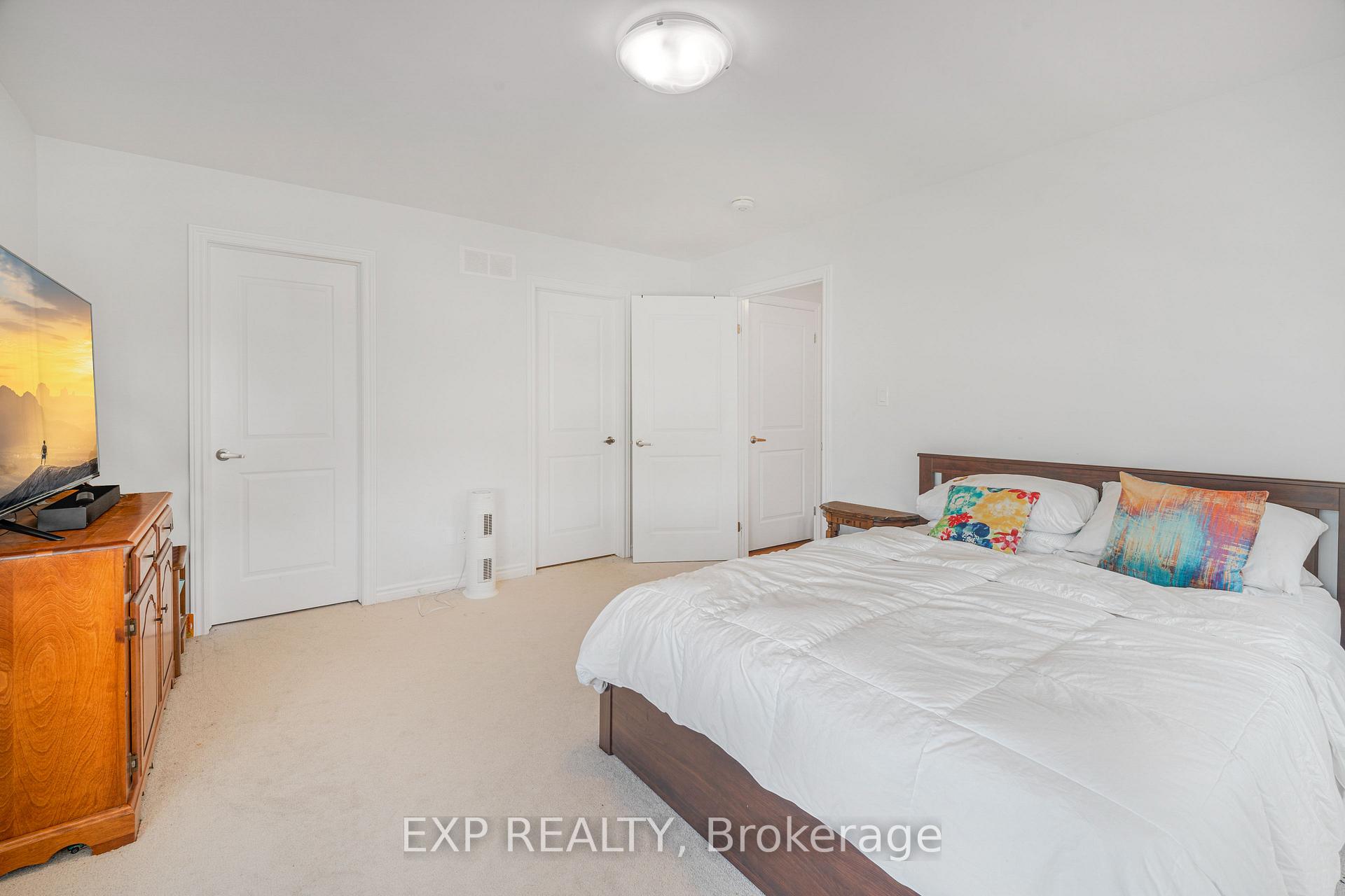 Photo 16 of Unit 28, 5672 Dorchester Road, Niagara Falls, Hospital — HOMEH