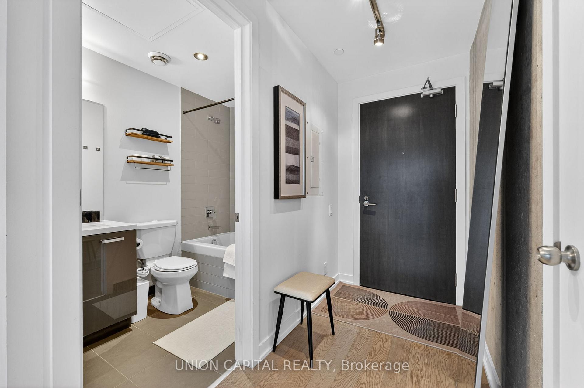 Photo 20 of Unit 1004, 11 Charlotte Street, Toronto, Waterfront Communities — HOMEH