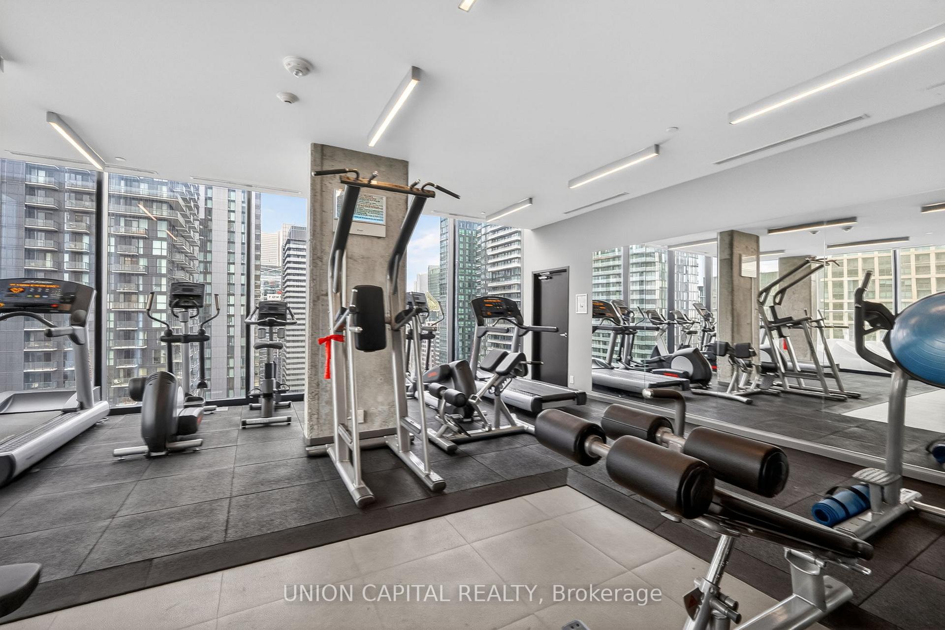 Photo 23 of Unit 1004, 11 Charlotte Street, Toronto, Waterfront Communities — HOMEH