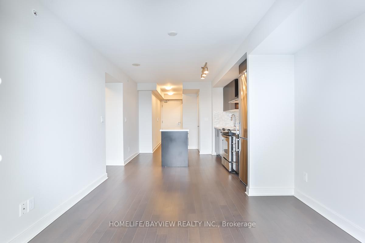 Photo 9 of Unit 511, 58 Orchard View Boulevard, Toronto, Yonge-Eglinton — HOMEH