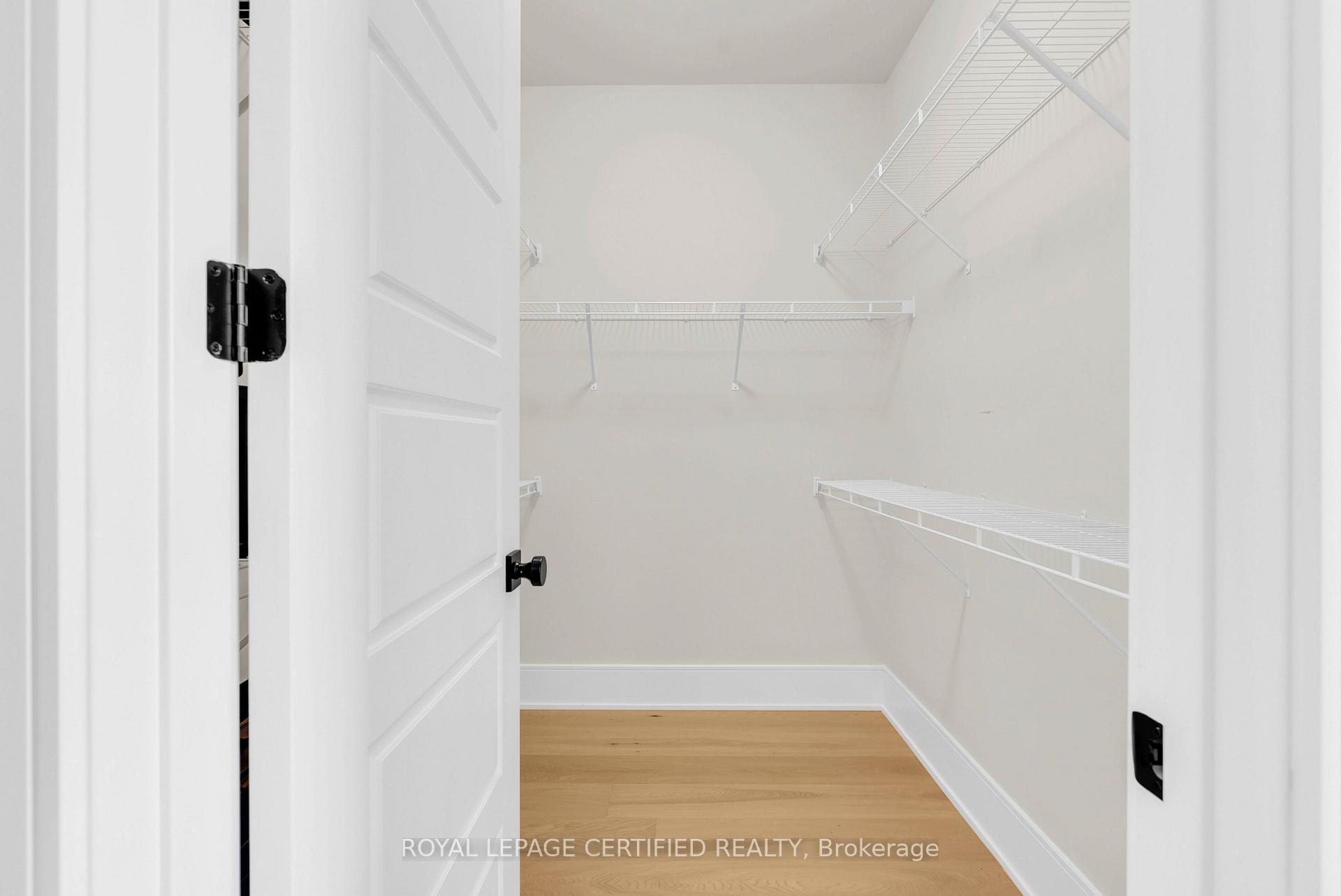 Photo 39 of 1297 Basswood Crescent, Milton, Cobban — HOMEH