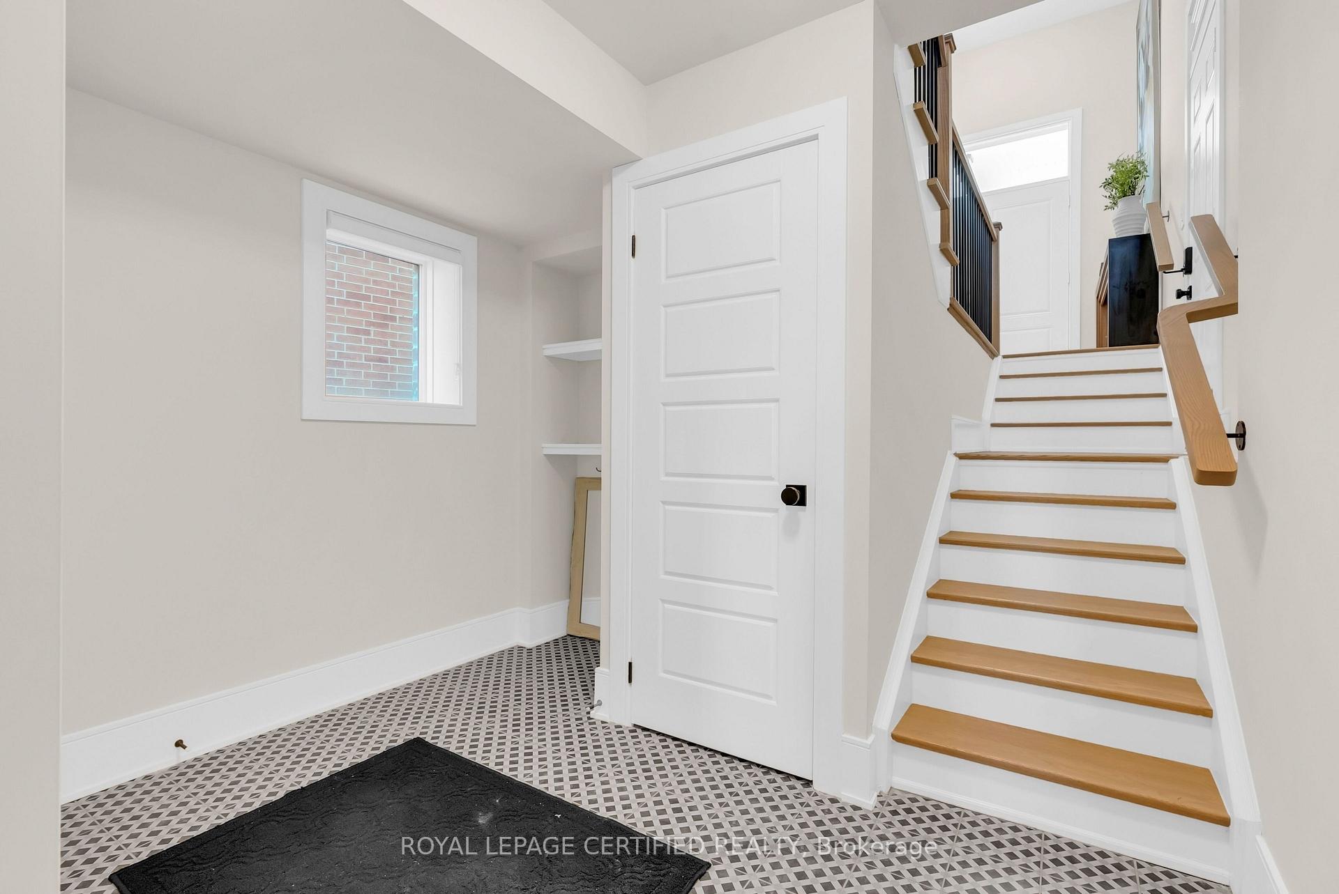 Photo 46 of 1297 Basswood Crescent, Milton, Cobban — HOMEH