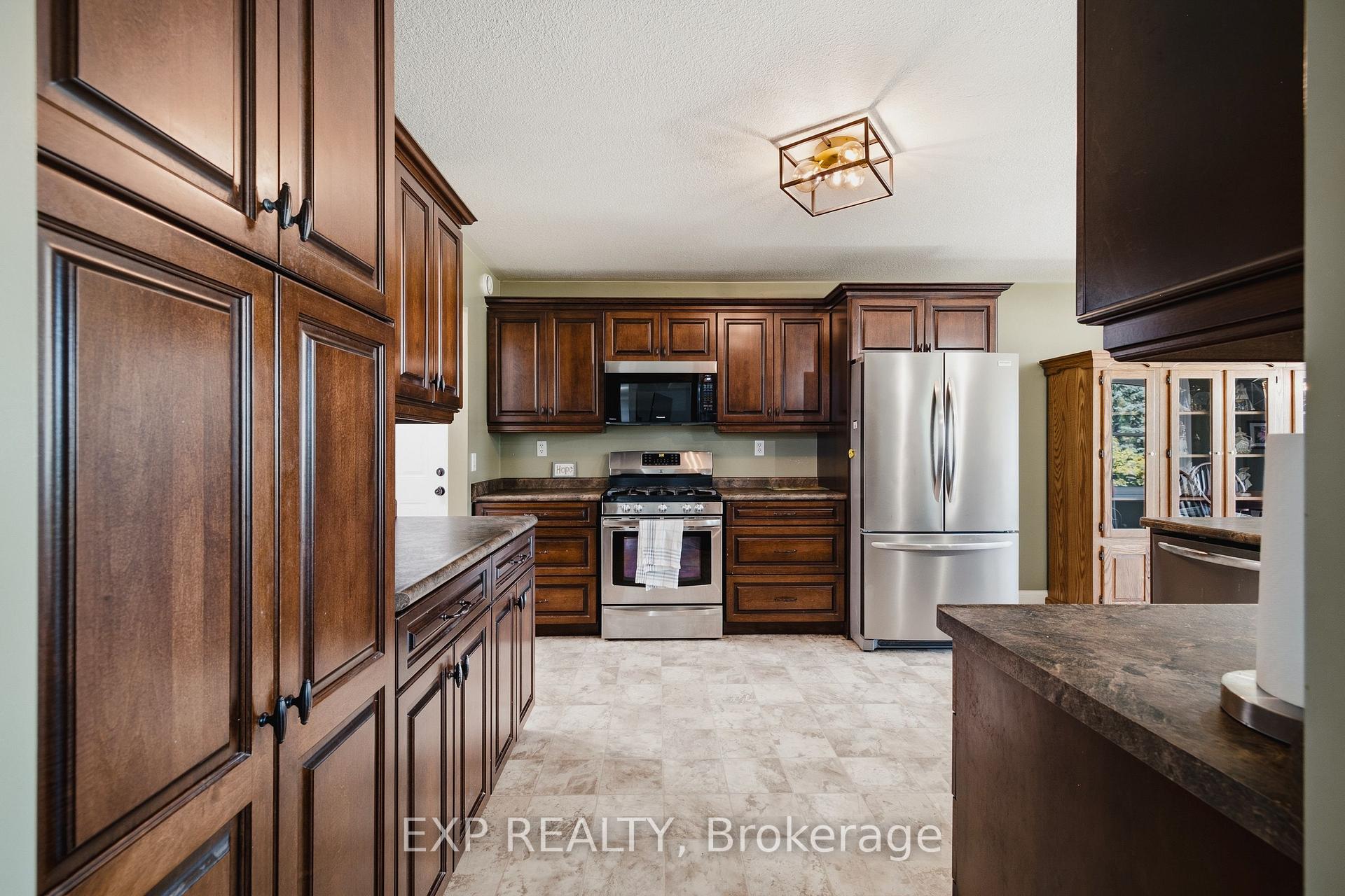 Photo 11 of 14 Regency Drive, Minto — HOMEH