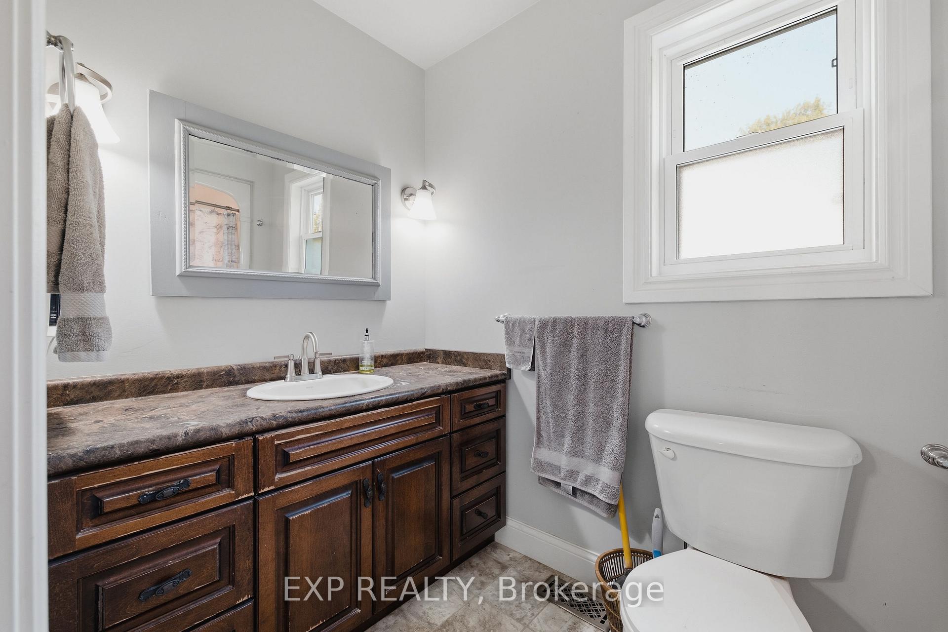 Photo 22 of 14 Regency Drive, Minto — HOMEH