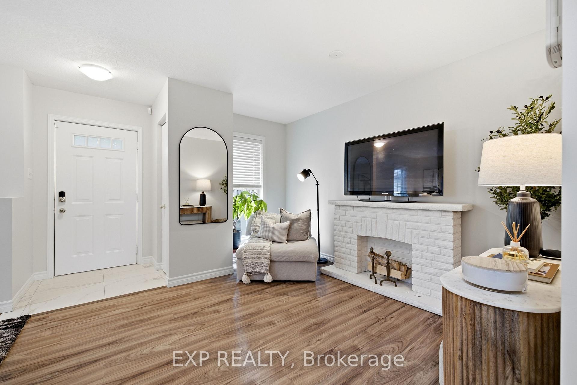 Photo 3 of 704 Jacob Lane, Waterloo, Conservation Meadows — HOMEH