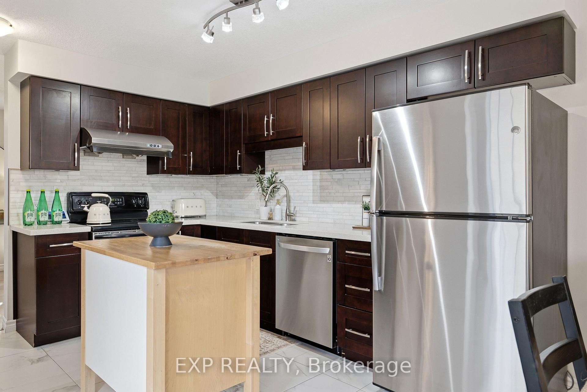 Photo 9 of 704 Jacob Lane, Waterloo, Conservation Meadows — HOMEH