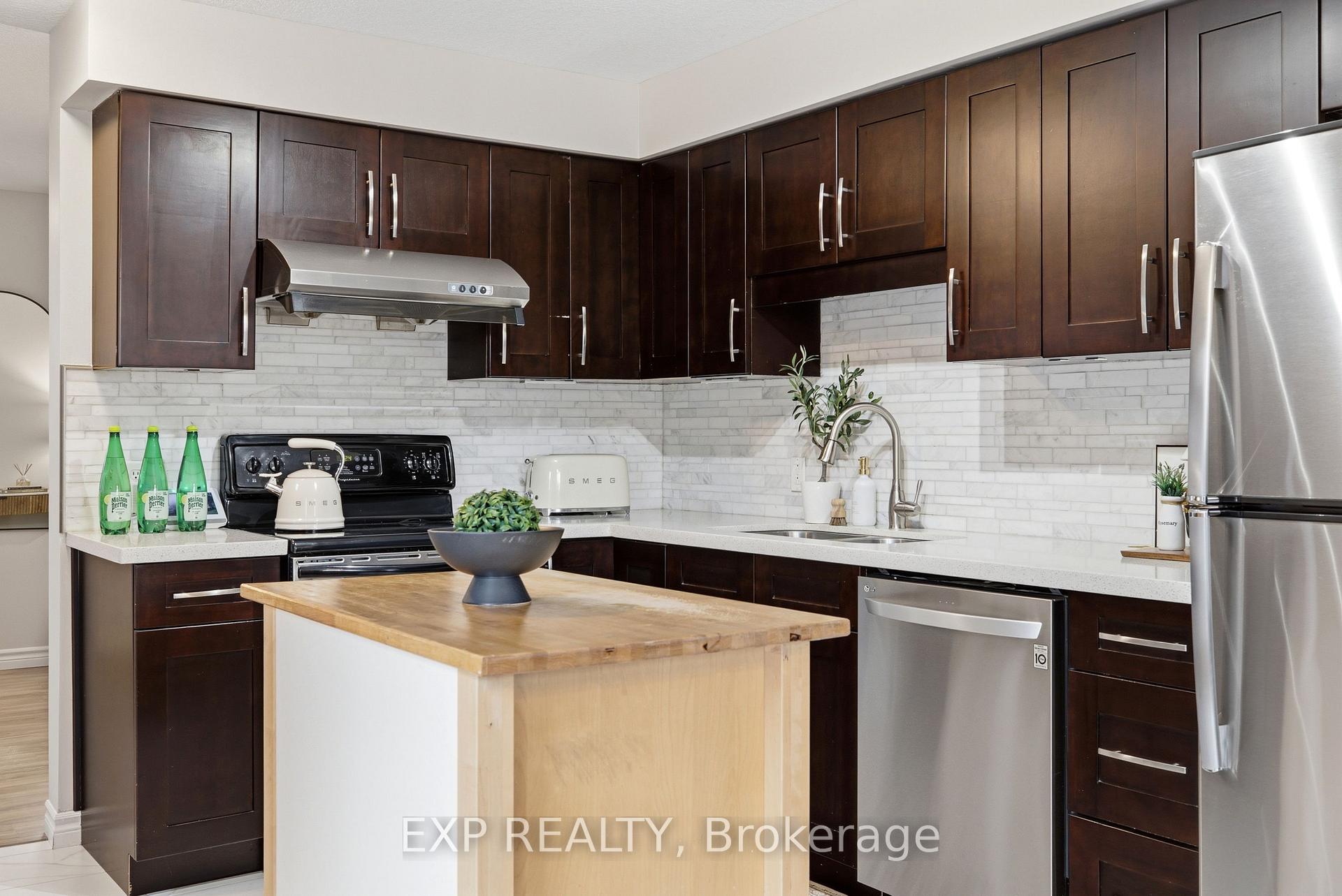 Photo 10 of 704 Jacob Lane, Waterloo, Conservation Meadows — HOMEH