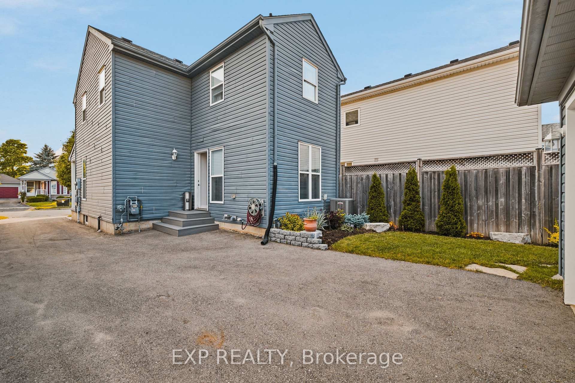 Photo 27 of 704 Jacob Lane, Waterloo, Conservation Meadows — HOMEH