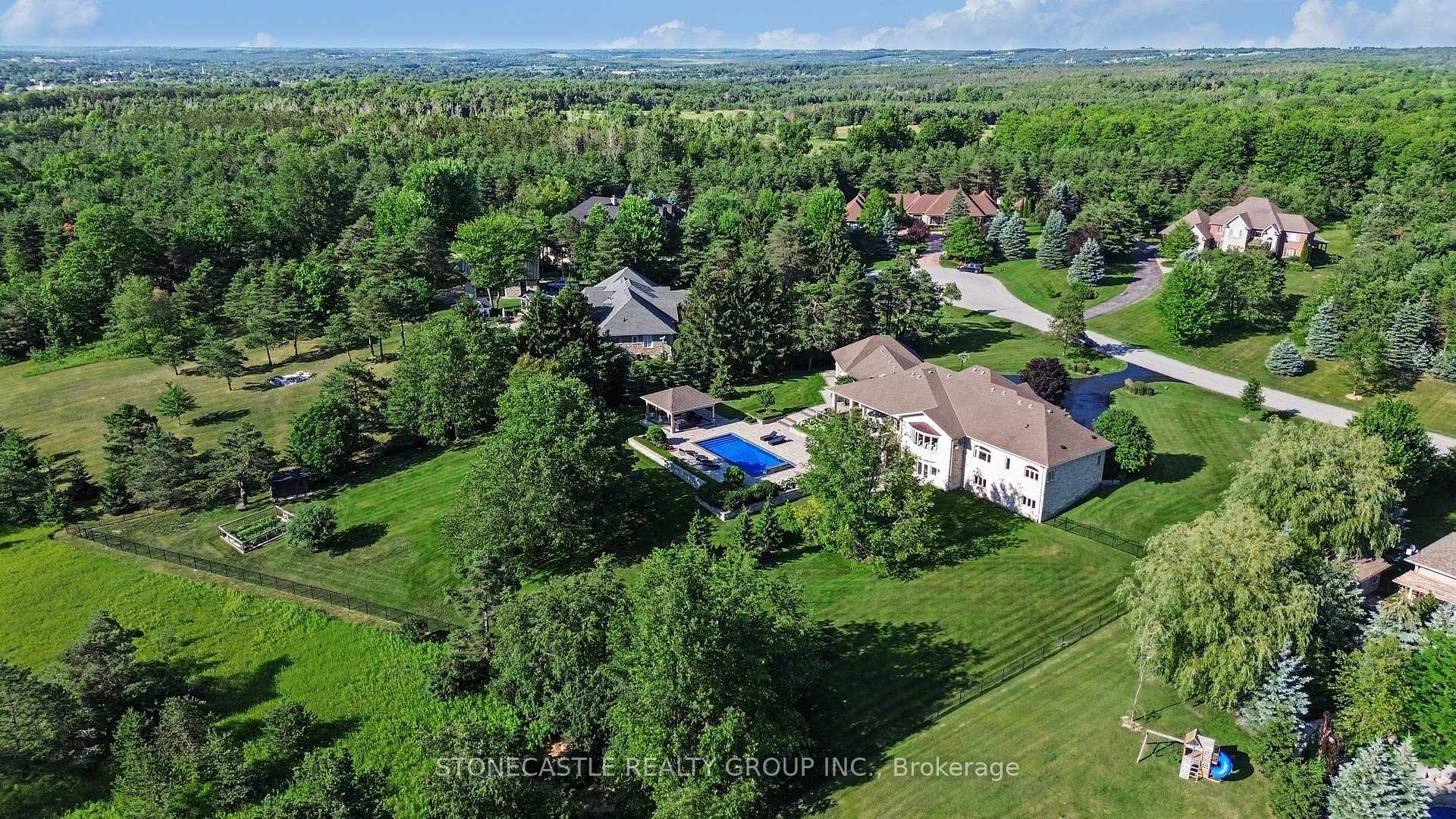 Photo 44 of 4 Sugarbush Lane, Uxbridge, Rural Uxbridge — HOMEH