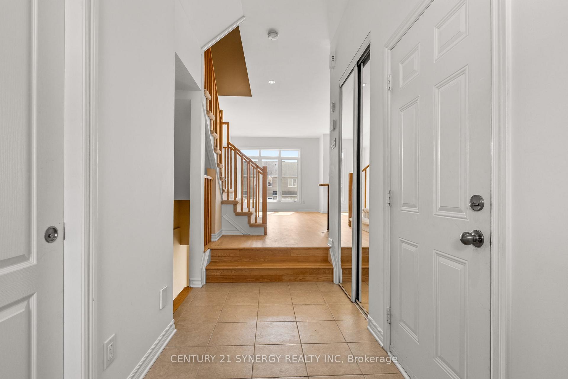 Photo 9 of 430 Foxhall Way, Ottawa, Kanata - Bridlewood — HOMEH