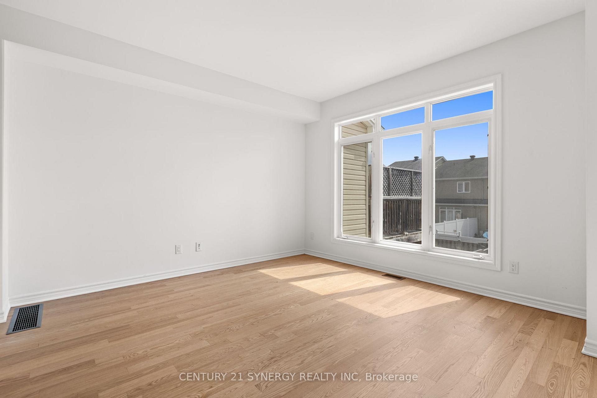 Photo 12 of 430 Foxhall Way, Ottawa, Kanata - Bridlewood — HOMEH