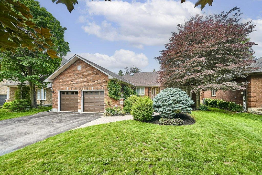 Photo 1 of 137 Samac Trail, Oshawa, Samac — HOMEH