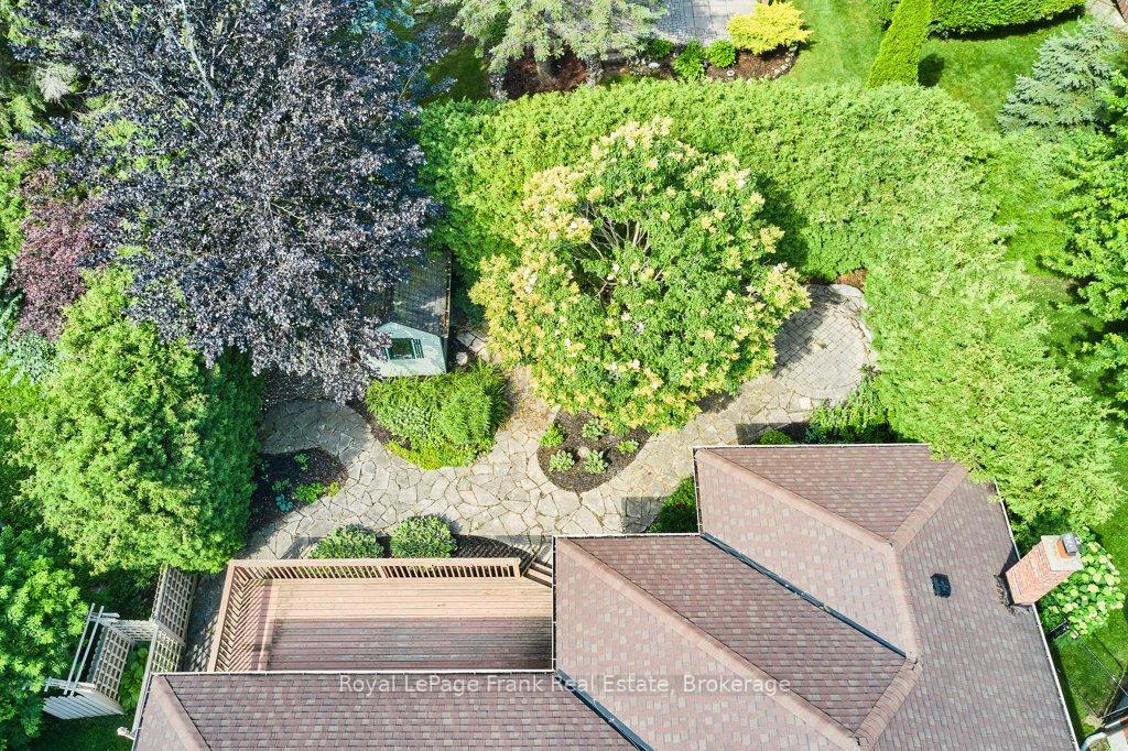 Photo 8 of 137 Samac Trail, Oshawa, Samac — HOMEH