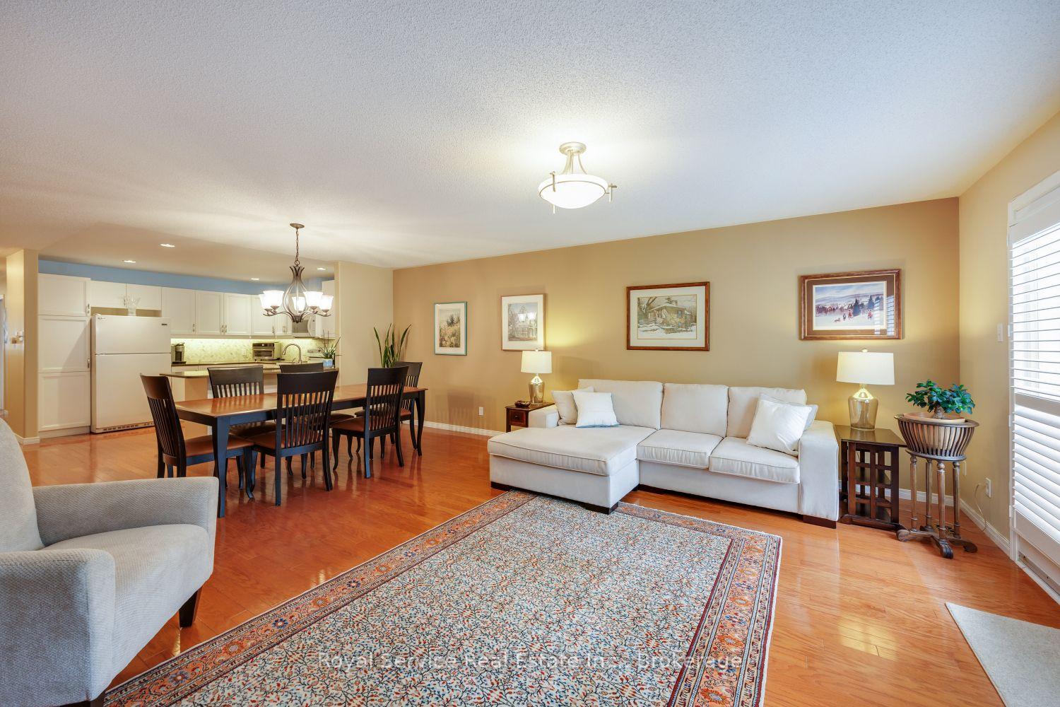Photo 14 of Unit 6, 877 Wentworth Street, Peterborough, Otonabee Ward 1 — HOMEH