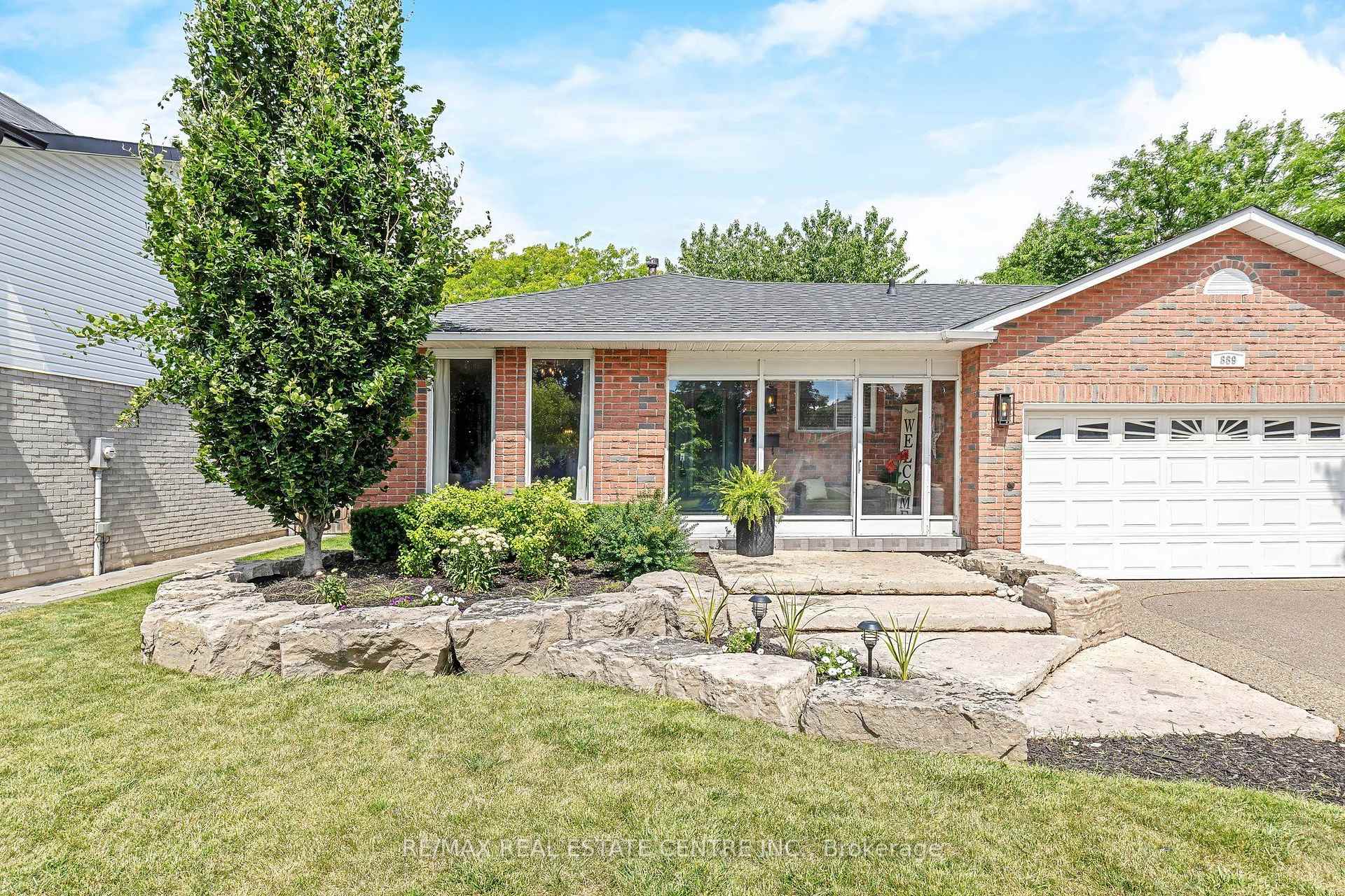 Photo 6 of 889 Anderson Avenue, Milton, Timberlea — HOMEH
