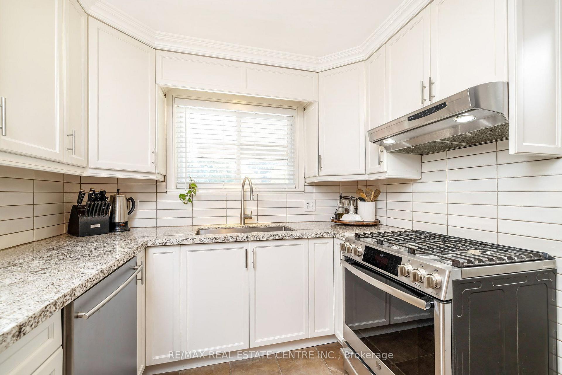 Photo 15 of 889 Anderson Avenue, Milton, Timberlea — HOMEH