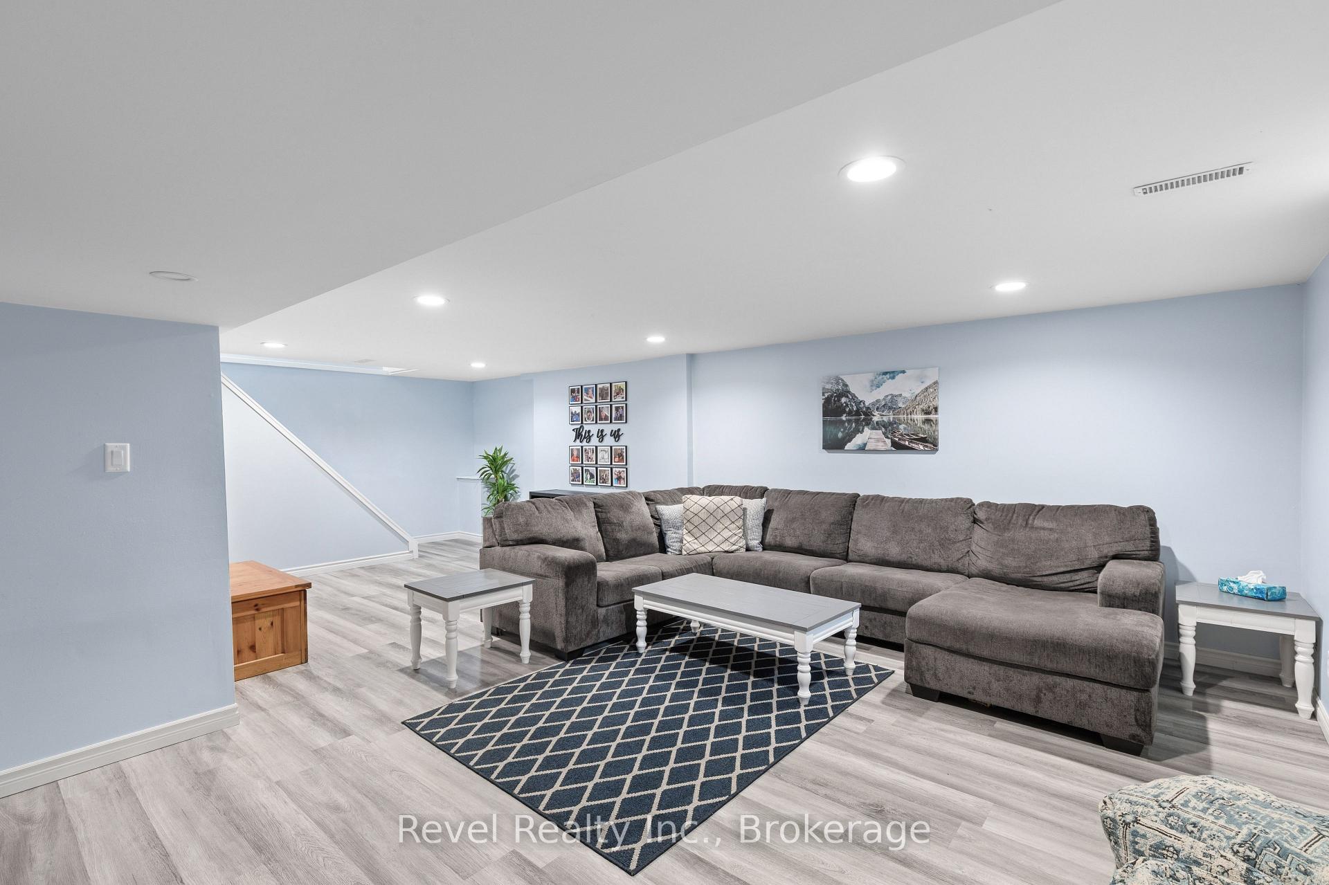Photo 33 of 81 Sanderling Crescent, Kawartha Lakes, Lindsay — HOMEH