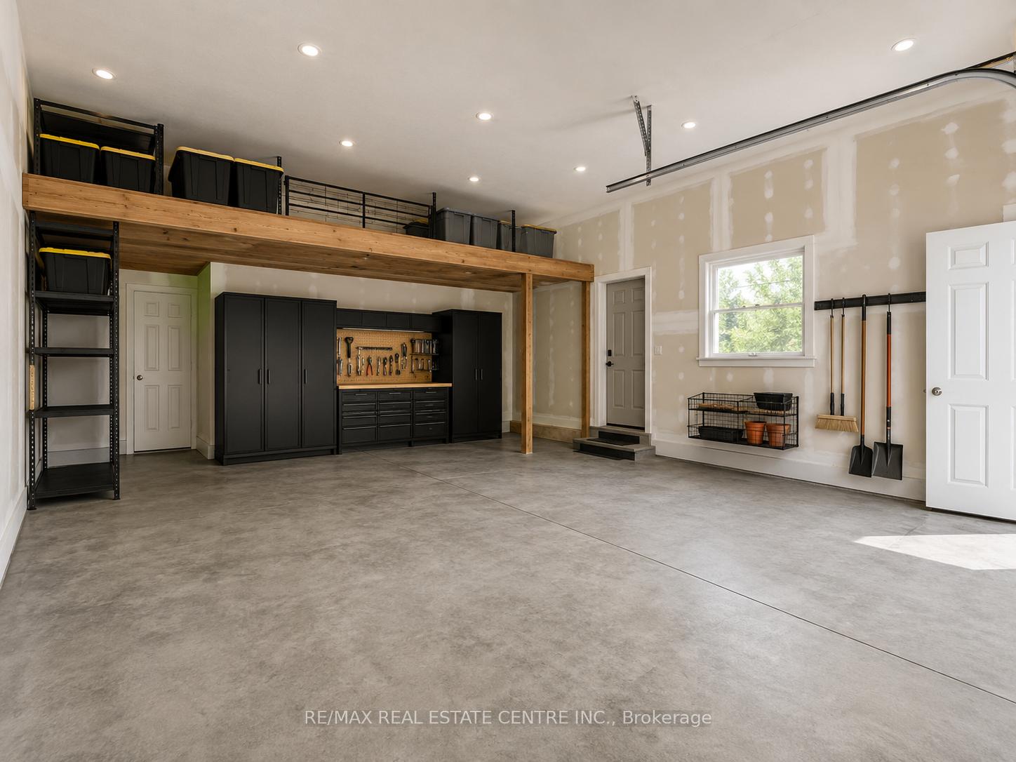 Photo 47 of 75 Cynthia Road, Toronto, Rockcliffe-Smythe — HOMEH
