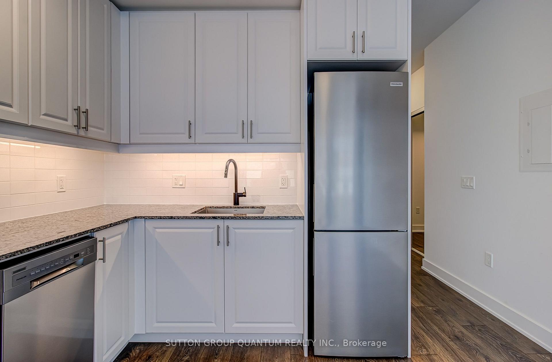 Photo 7 of Unit 506, 2333 Khalsa Gate, Oakville, Westmount — HOMEH