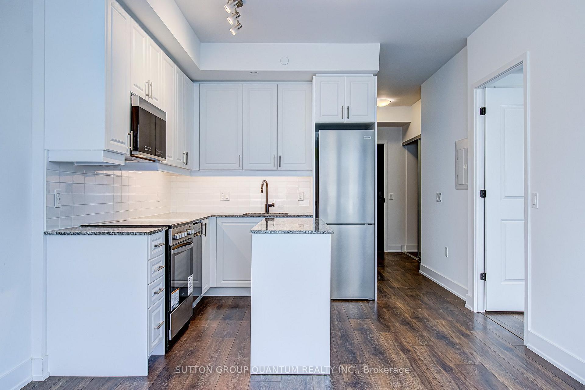 Photo 9 of Unit 506, 2333 Khalsa Gate, Oakville, Westmount — HOMEH