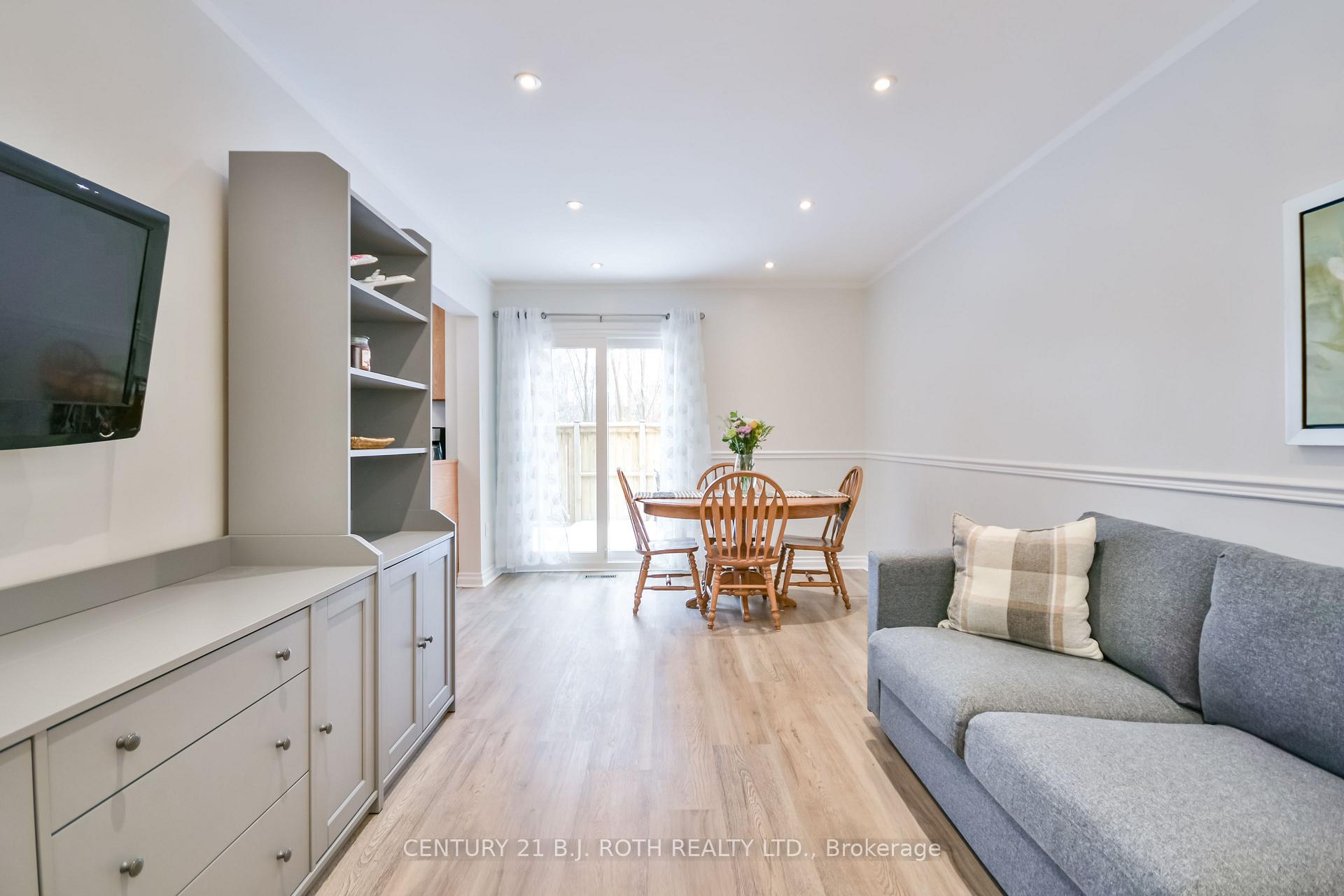 Photo 9 of Unit 43, 165 Kozlov Street, Barrie, West Bayfield — HOMEH