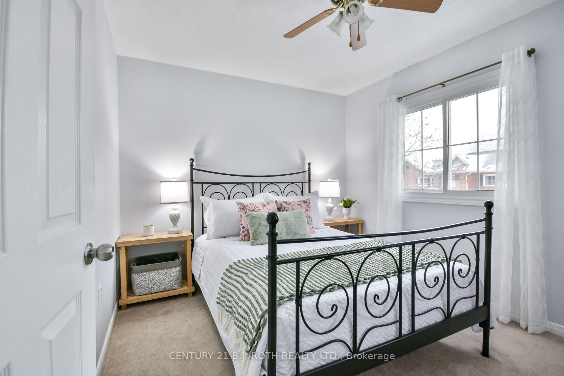 Photo 12 of Unit 43, 165 Kozlov Street, Barrie, West Bayfield — HOMEH