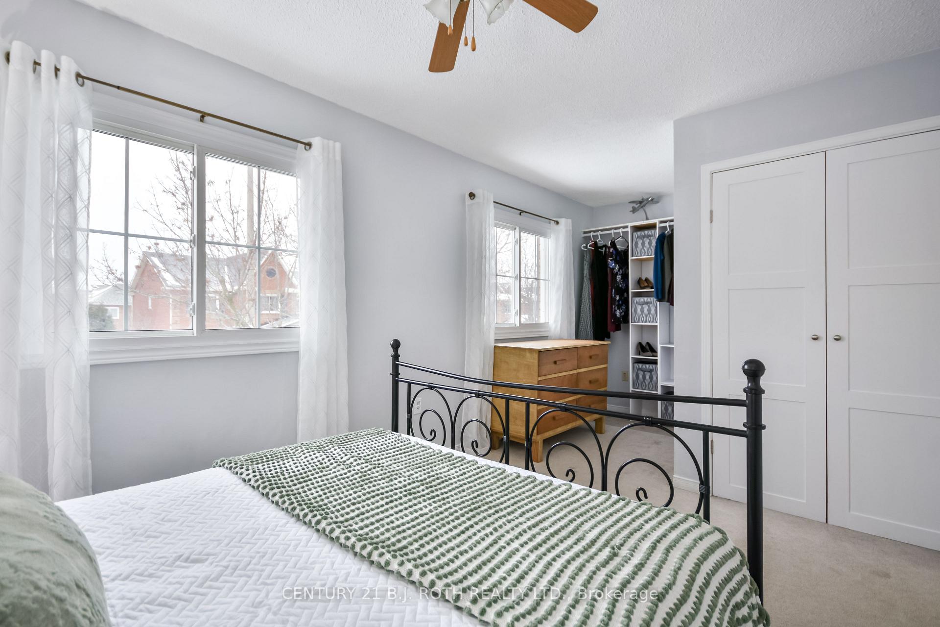 Photo 13 of Unit 43, 165 Kozlov Street, Barrie, West Bayfield — HOMEH