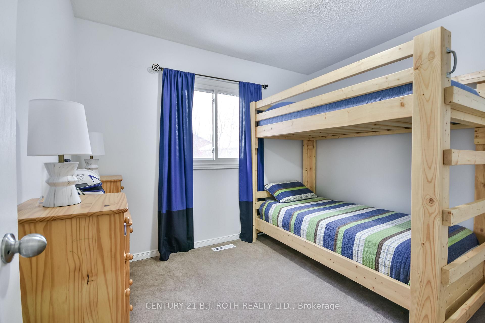 Photo 17 of Unit 43, 165 Kozlov Street, Barrie, West Bayfield — HOMEH