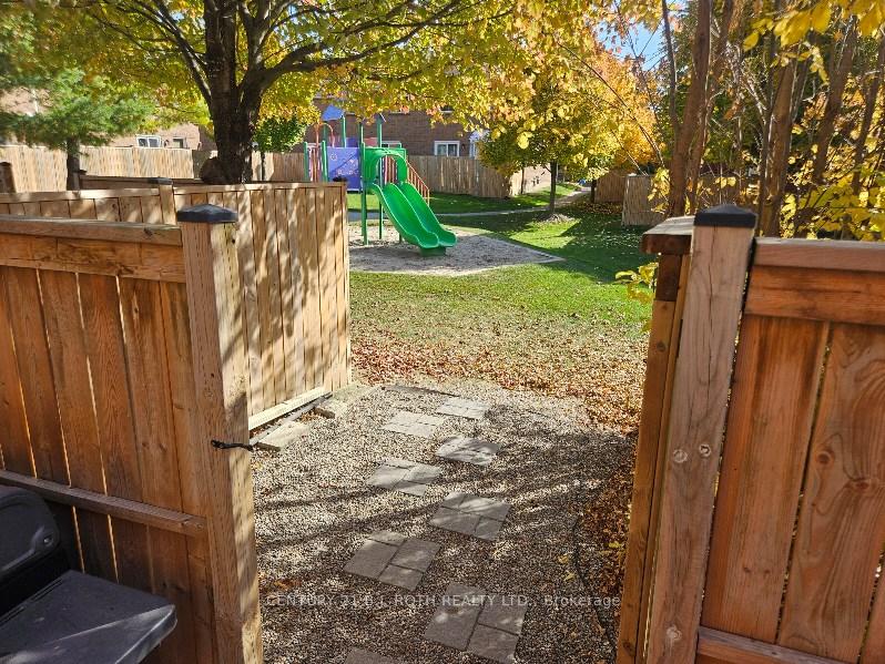 Photo 22 of Unit 43, 165 Kozlov Street, Barrie, West Bayfield — HOMEH
