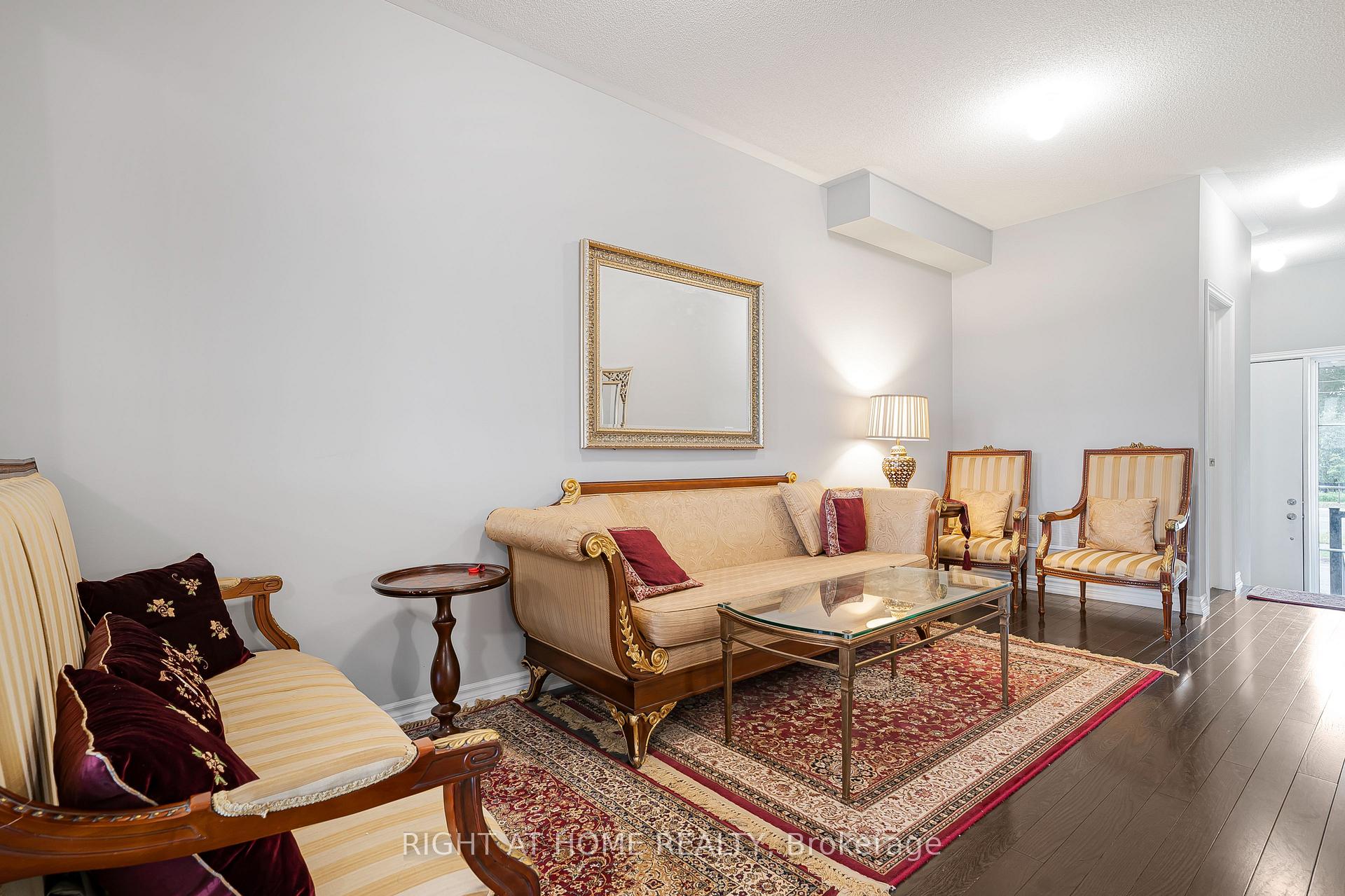 Photo 4 of 192 Closson Drive, Whitby, Rural Whitby — HOMEH