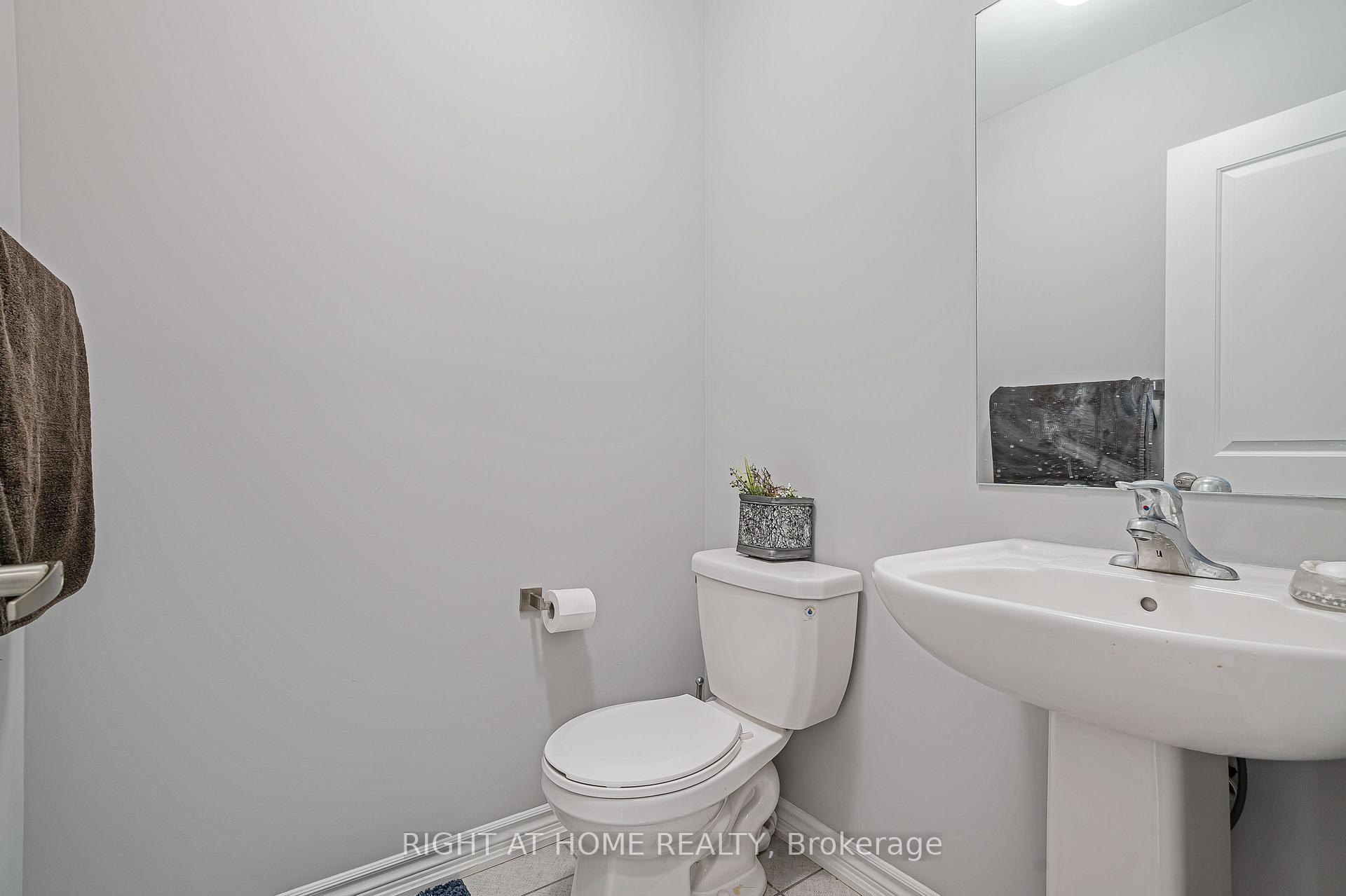 Photo 22 of 192 Closson Drive, Whitby, Rural Whitby — HOMEH