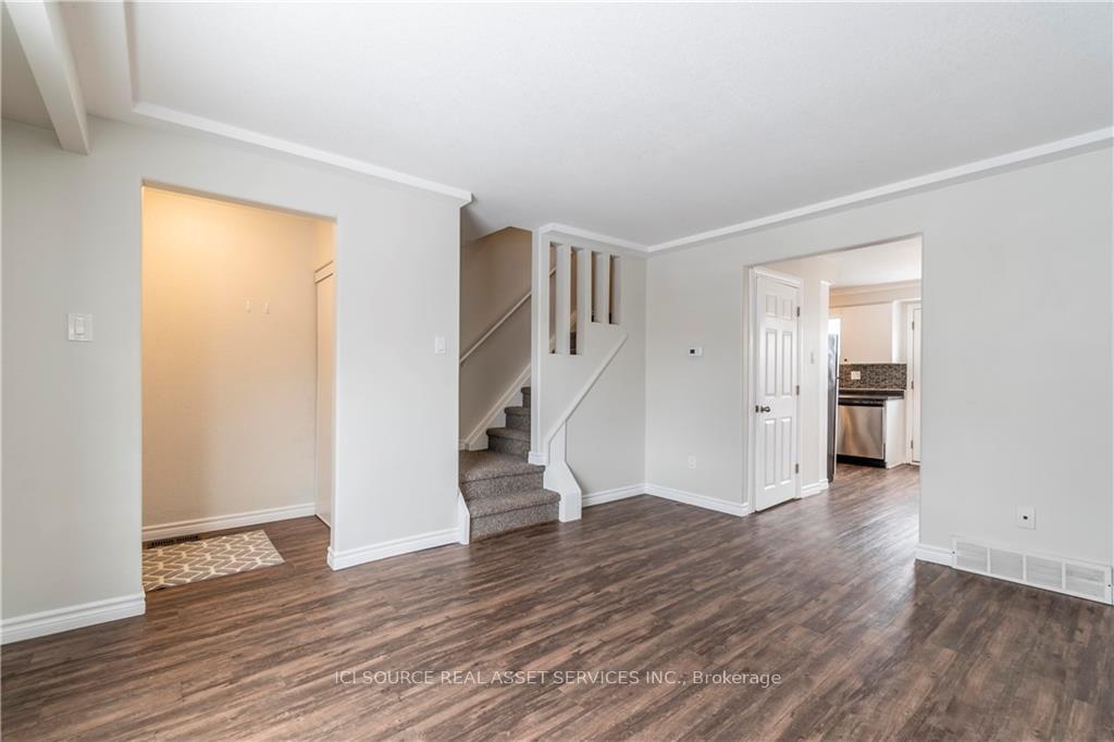 Photo 2 of Unit 45, 205 Carlyle Drive, London, East I — HOMEH