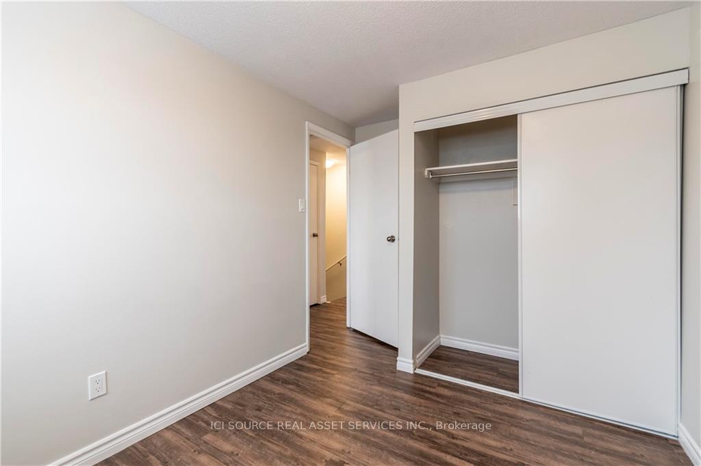 Photo 10 of Unit 45, 205 Carlyle Drive, London, East I — HOMEH