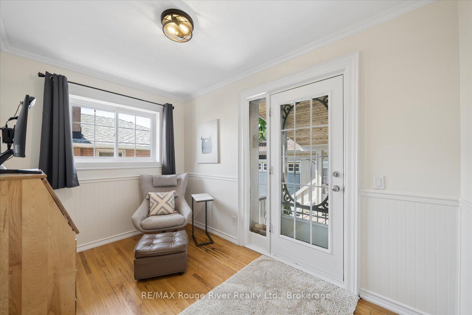 Photo 30 of 702 Gilbert Street W, Whitby, Downtown Whitby — HOMEH